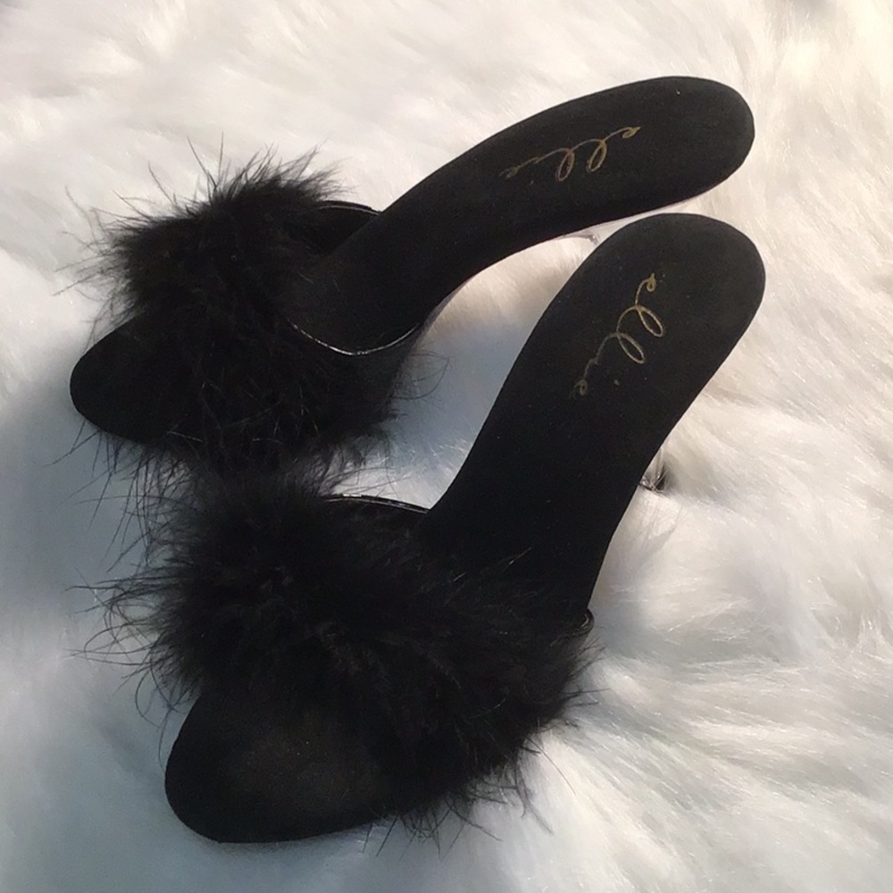 Maribou Feather Slipper size 7